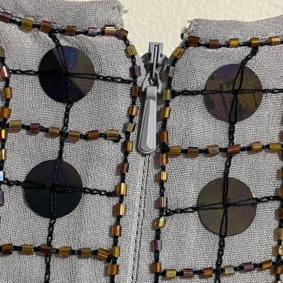 French Connection Elegant Geometric Patterned Dress - Picture 4 of 8